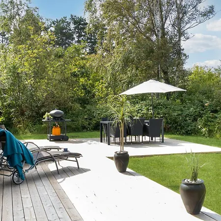 Beautiful In Sjaellands Odde With Kitchen Holiday home Tjorneholm